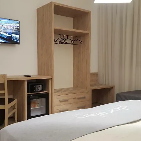 Oda ve Kahvaltı Vanessa